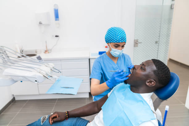 Best Dentist Open Late Near Me  in Woodbourne, PA